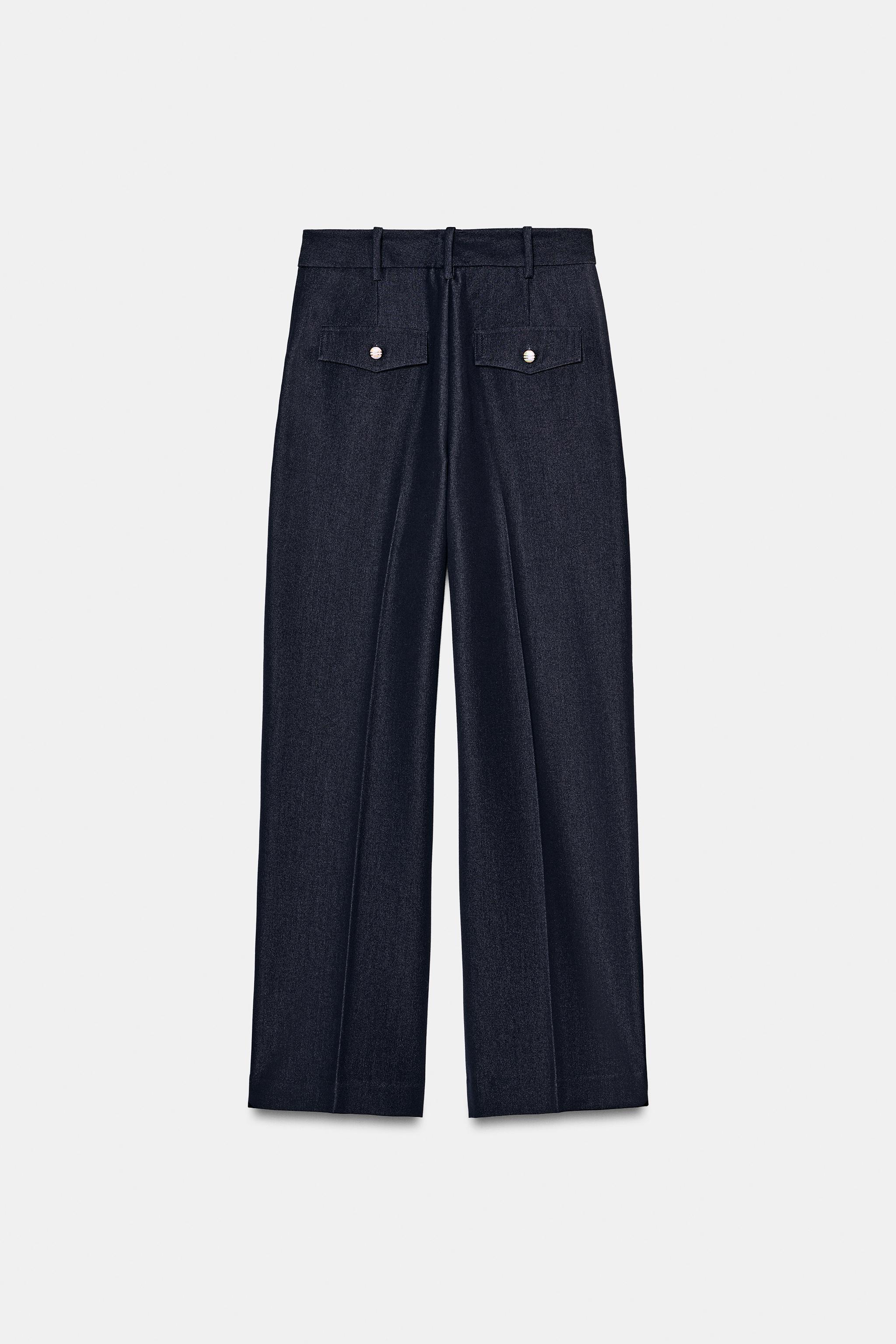 PIN TUCK STRAIGHT LEG PANTS